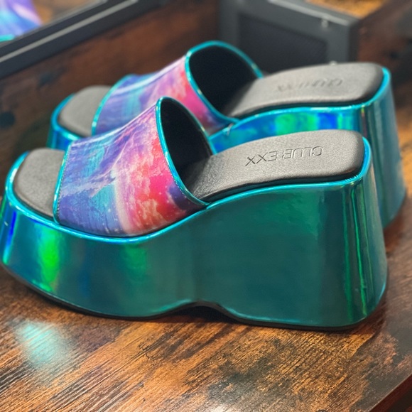 Dolls Kill Club Exx Luv Ur Energy Platform Slides - Picture 5 of 8